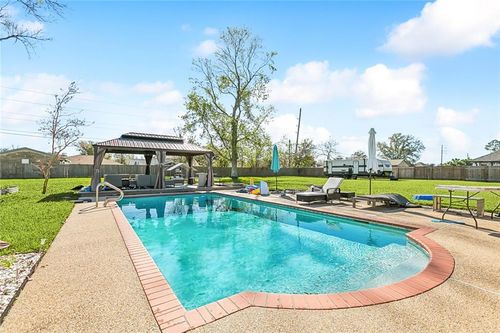 312 Devon Rd, La Place, LA, 70068-5208 | Card Image