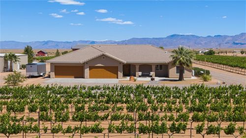 6861 Brooks Boulevard, Kingman, AZ, 86401 | Card Image