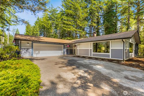 271 E Jack Pine Ln, Union, WA, 98592-9762 | Card Image