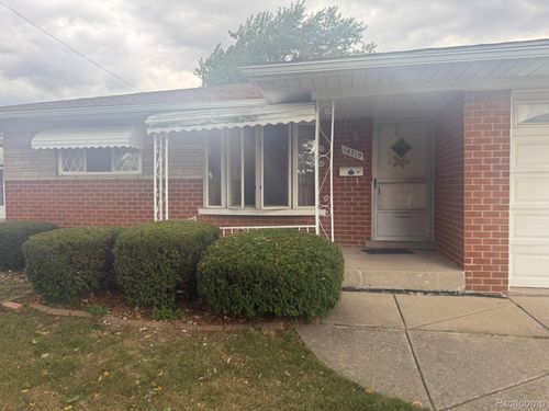 14219 Harrison Dr, Warren, MI, 48088-5136 | Card Image