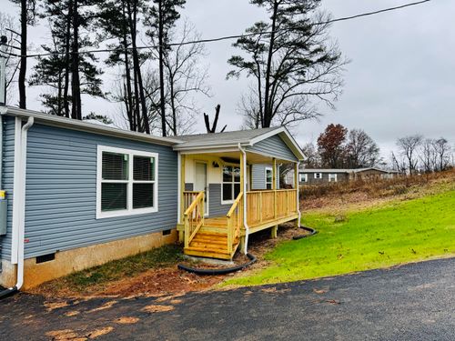 9 Anna Maria Ln, Strawberry Plains, TN, 37871-5000 | Card Image