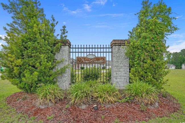 View of gate | Image 39