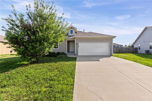 17168 S Pratt St, Gardner, KS, 66030-7847 | Card Image