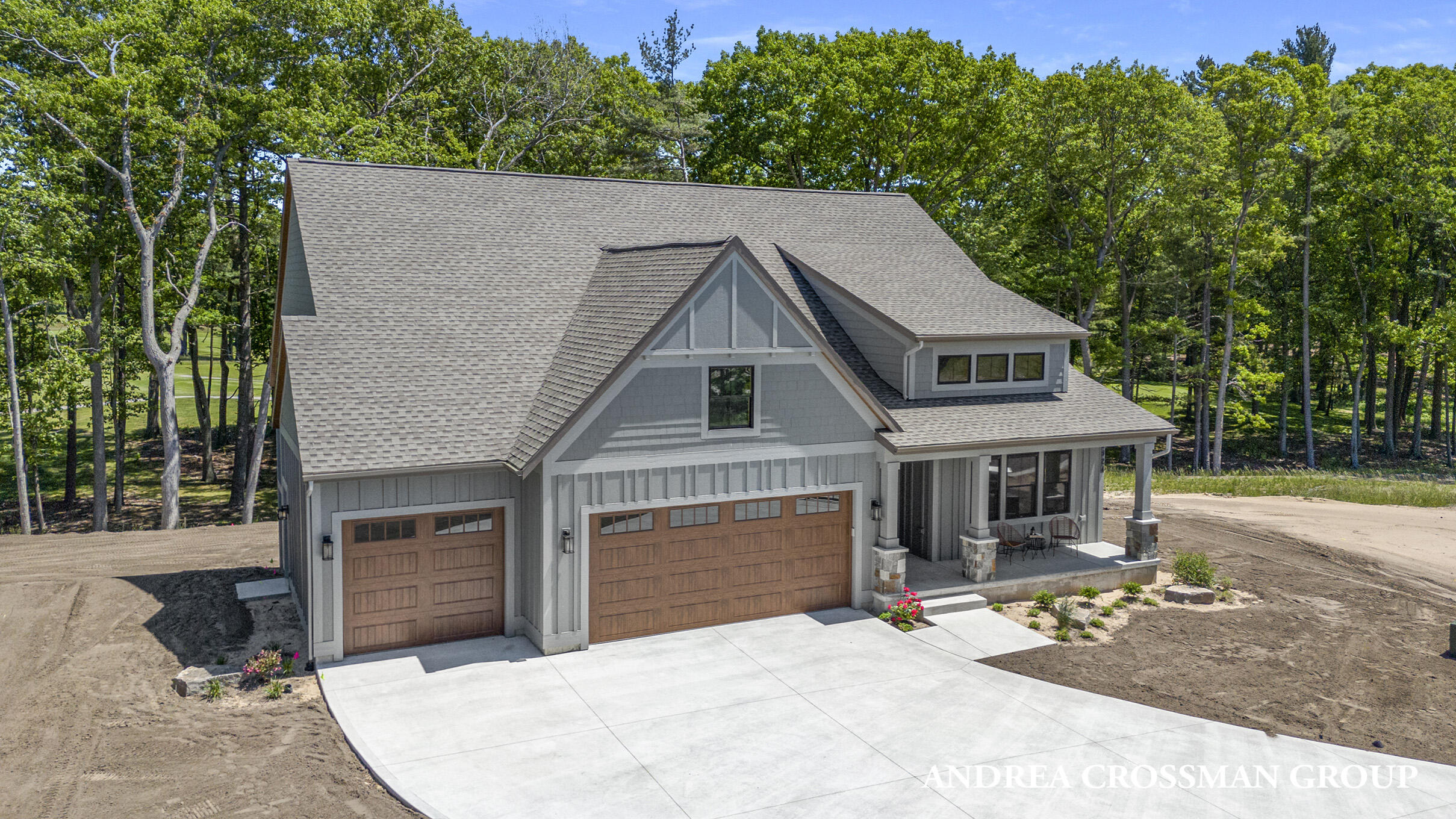 Duneside Cir, Muskegon, MI 49441