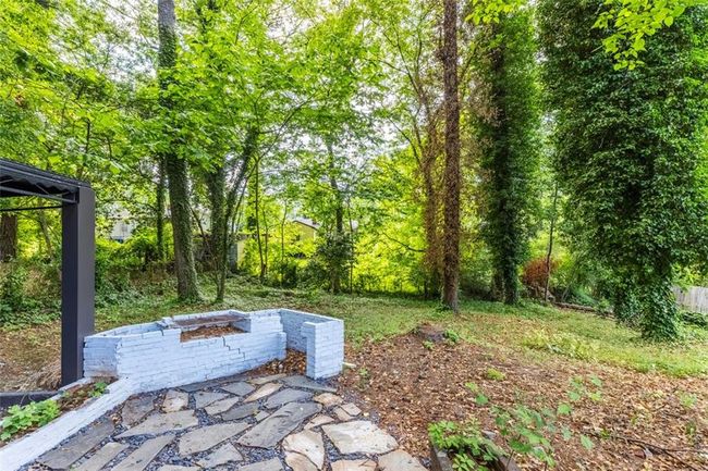 1959 Oana St Sw, House other with 3 bedrooms, 2 bathrooms and 2 parking in Atlanta GA | Image 28