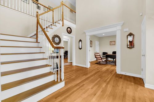 10 Fieldstone Dr, Katonah, NY, 10536-3342 | Card Image