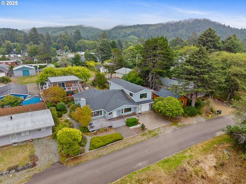 1064 S Front St, Rockaway Beach, OR, 97136-9605 | Card Image