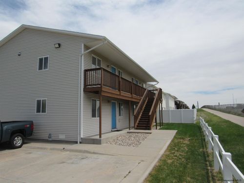 743 W 2nd St, Cheyenne, WY, 82007 | Card Image