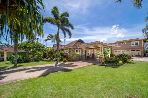 1050 Kapukaulua Pl, Paia, HI, 96779-8157 | Card Image