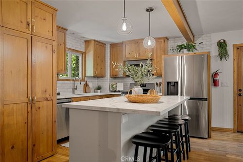 29387 Lake View Dr, Cedar Glen, CA, 92321 | Card Image