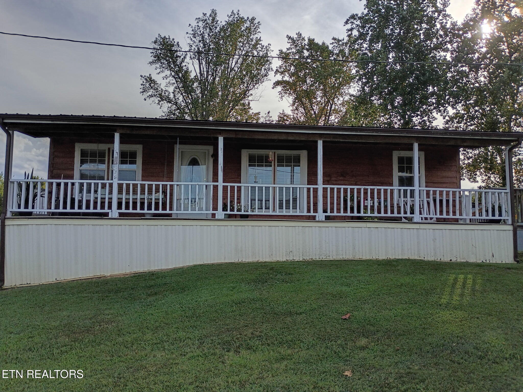 2665 Booty Dr, For Sale in Newport - eXp Realty