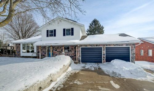 77 2nd Street Cres, Hanover, ON, N4N3R5 | Card Image