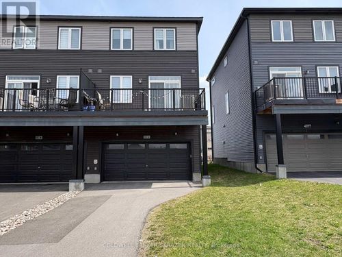 1085 Speedvale Crt, Kanata, ON, K2T0P6 | Card Image