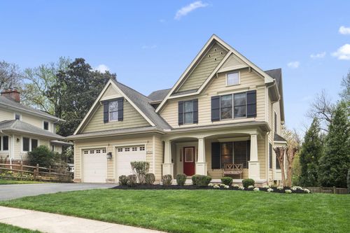 4700 Edgefield Rd, BETHESDA, MD, 20814-4016 | Card Image