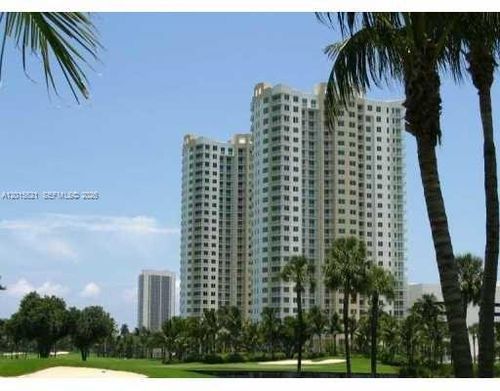 802w-1745 E Hallandale Beach Blvd, Hallandale Beach, FL, 33009-4663 | Card Image