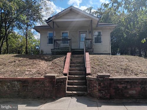 4511 Eads Pl Ne, WASHINGTON, DC, 20019-4764 | Card Image