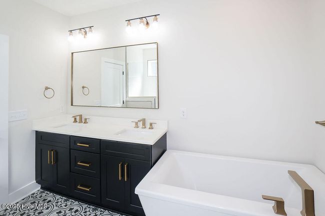 472 Yadkin Rd, House other with 4 bedrooms, 4 bathrooms and 2 parking in Southern Pines NC | Image 15