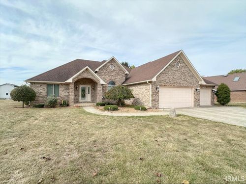 2111 Kerri Lynn Ln, Kokomo, IN, 46902-7408 | Card Image