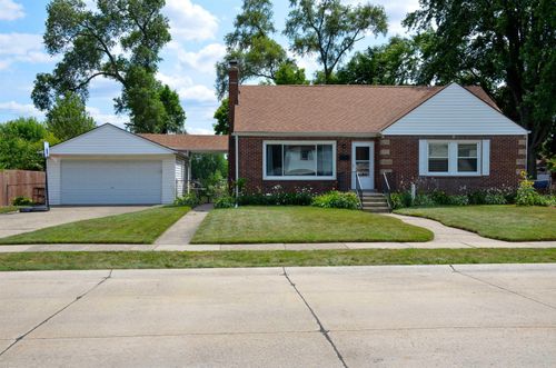 8474 Harding, Center Line, MI, 48015-1566 | Card Image