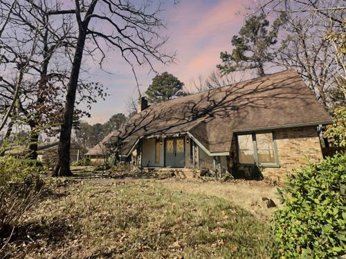 4 Big Stone Ct, Little Rock, AR, 72227-2939 | Card Image