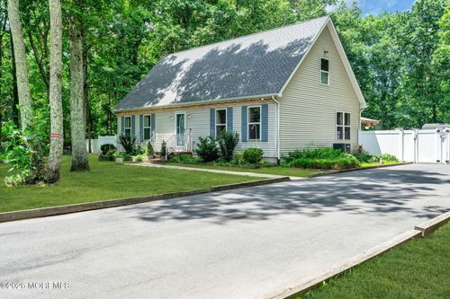 9 Walter Drive, Jackson, NJ, 08527 | Card Image