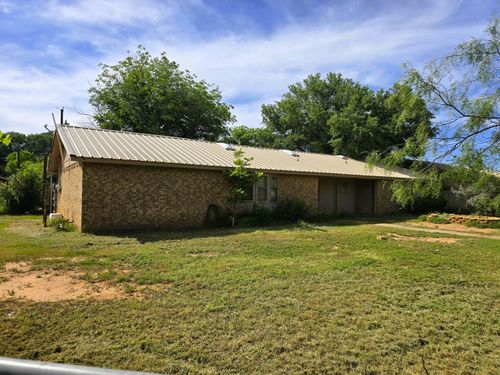 324 Briarwood Dr, Bronte, TX, 76933 | Card Image