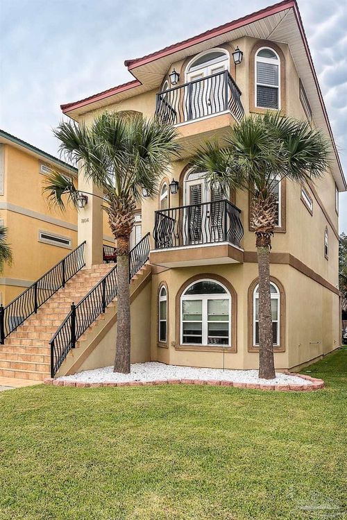1804 Cypress St, Pensacola, FL, 32502-5264 | Card Image
