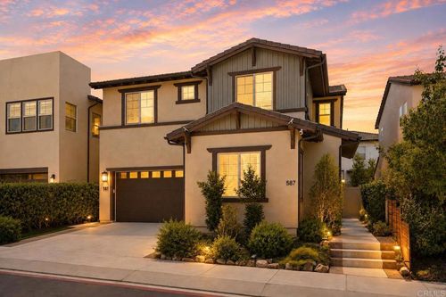 587 Gateway Ln, San Marcos, CA, 92078-1237 | Card Image