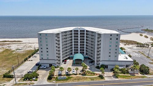 904-1899 Beach Blvd, Biloxi, MS, 39531-5282 | Card Image
