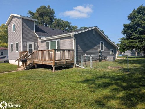 933 S 25th St, Fort Dodge, IA, 50501-6200 | Card Image