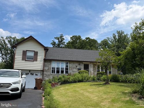 3333 Jeffrey Dr, DRESHER, PA, 19025-1701 | Card Image