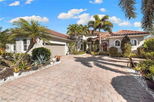 12137 Wicklow Ln, Naples, FL, 34120-4396 | Card Image