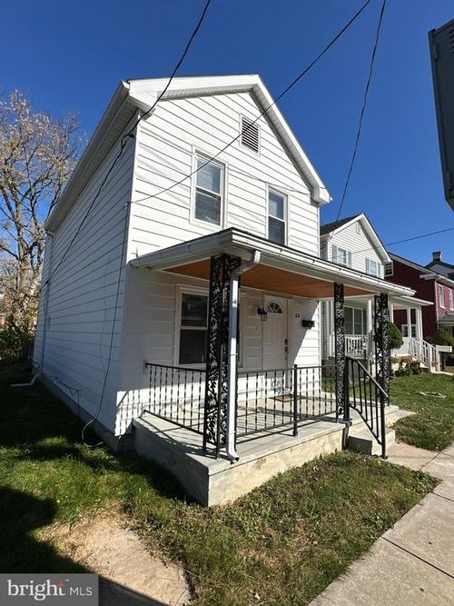 62 Bethel St, HAGERSTOWN, MD, 21740-3802 | Card Image