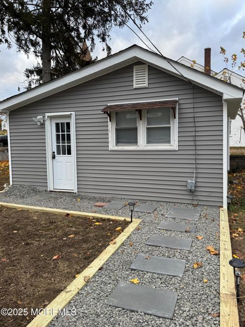 2-11 Washington Ave, Leonardo, NJ, 07737-1554 | Card Image