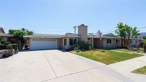 1048 Vallejo Ave, Simi Valley, CA, 93065-4966 | Card Image