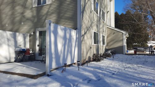 unit-143-72 Perry St, Putnam, CT, 06260-2241 | Card Image