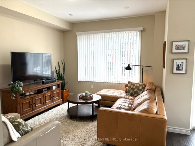 1 Cheps Lane, House attached with 3 bedrooms, 2 bathrooms and 1 parking in Ancaster ON | Image 13