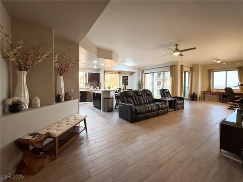 unit-1912-8255 Las Vegas Blvd S, Las Vegas, NV, 89123-1093 | Card Image