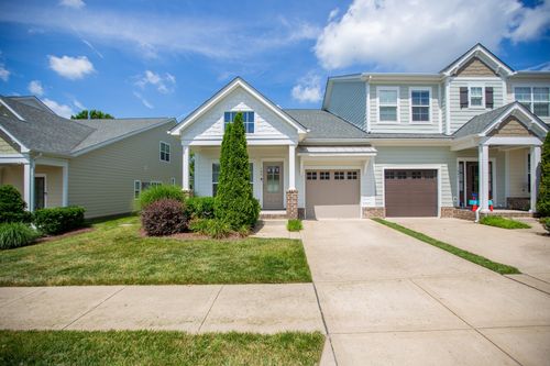 1041 Honey Bush Cir, Franklin, TN, 37064-3380 | Card Image