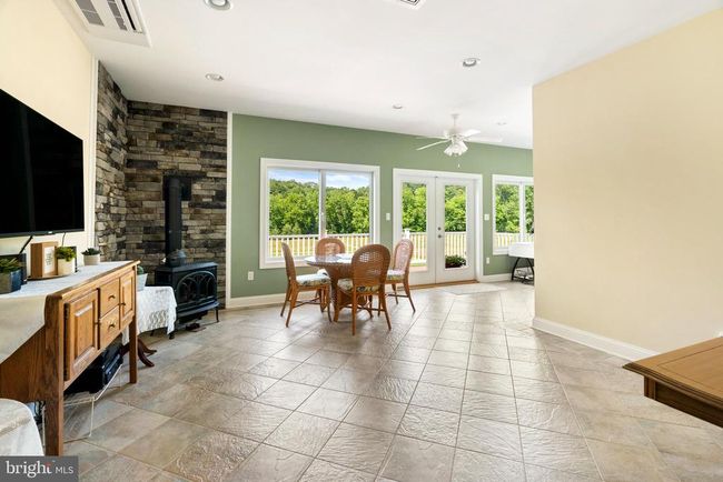 501 Forest View Rd, House other with 3 bedrooms, 3 bathrooms and null parking in Edinburg VA | Image 39