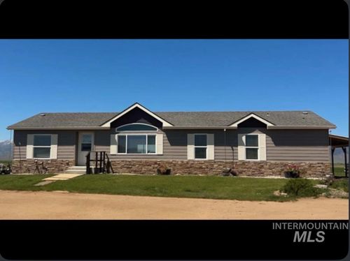 16-e-300-s-16 E 300 S, Fairfield, ID, 83327 | Card Image