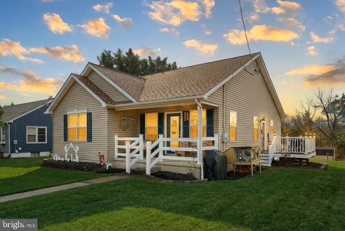 486 W King St, ABBOTTSTOWN, PA, 17301-9771 | Card Image