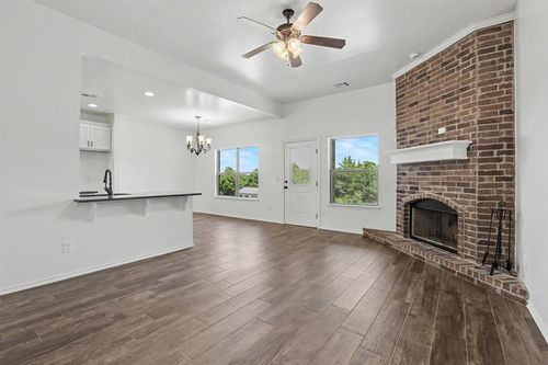 350 Maple Dr, Guthrie, OK, 73044-4466 | Card Image