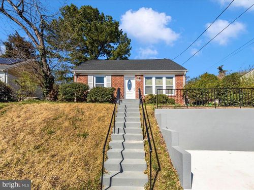 6618 22nd Pl, HYATTSVILLE, MD, 20782-1751 | Card Image