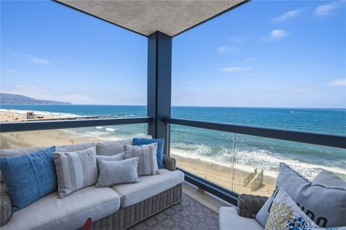 207-575 Esplanade, Redondo Beach, CA, 90277-4075 | Card Image