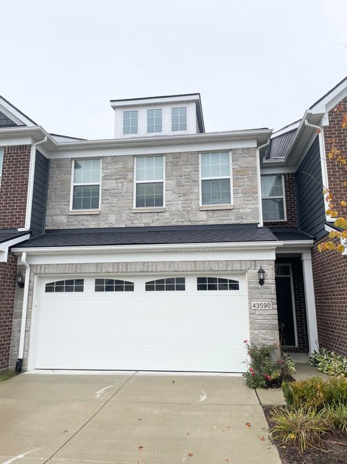 43590 Chancellor Ln, Novi, MI, 48375-3009 | Card Image