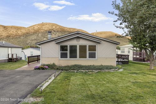 64-7250 S Us Highway 89, Jackson, WY, 83001-8937 | Card Image