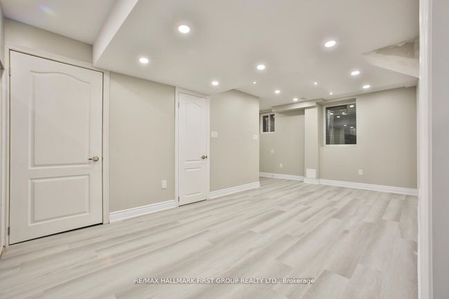 LOWER - 12 Feeder St, House other with 2 bedrooms, 1 bathrooms and 1 parking in Brampton ON | Image 5