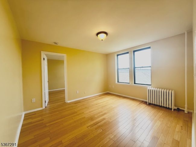 APT-304 - 2271 John F Kennedy Blvd, Townhouse with 1 bedrooms, 1 bathrooms and null parking in Jersey City NJ | Image 29