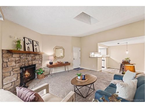 9-201-8225 Fairmount Dr, Denver, CO, 80247-1175 | Card Image